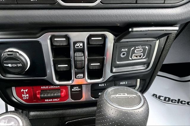 2025 Jeep Gladiator Mojave X