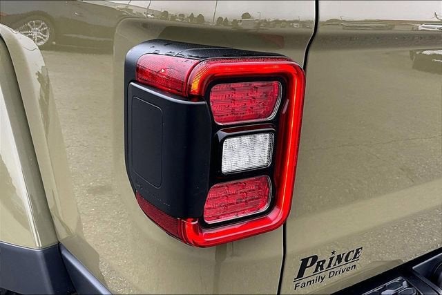 2025 Jeep Gladiator Mojave X