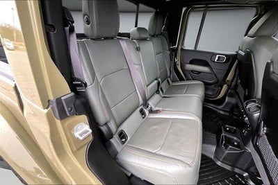 2025 Jeep Gladiator Mojave X