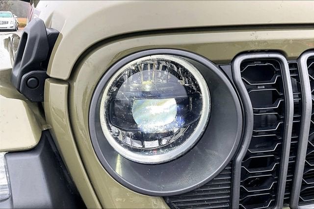 2025 Jeep Gladiator Mojave X