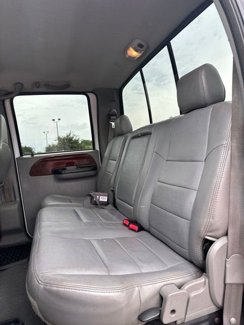 2005 Ford Super Duty F-350 SRW XL