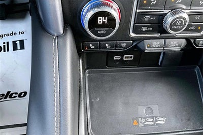 2024 GMC Yukon XL SLT