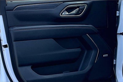 2024 GMC Yukon XL SLT