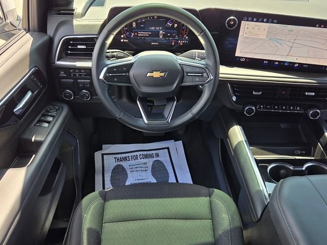 2025 Chevrolet Tahoe LS