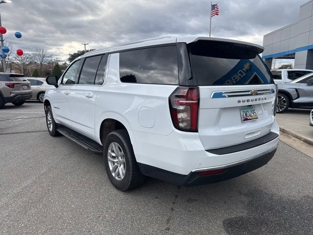 2024 Chevrolet Suburban LT