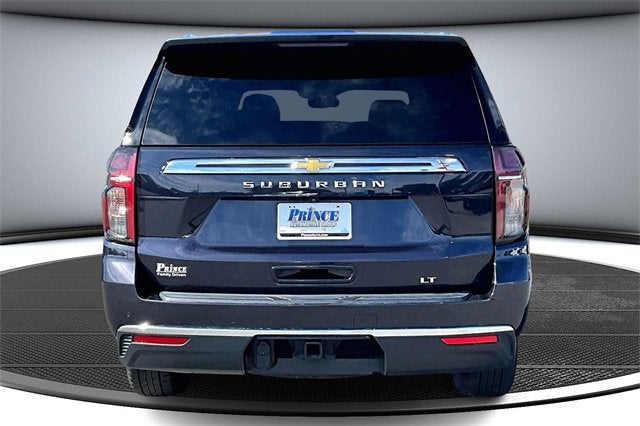 2024 Chevrolet Suburban LT