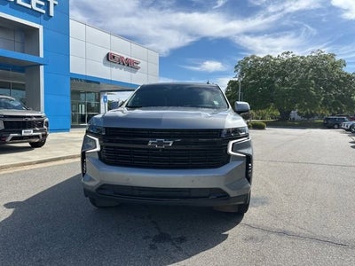 2023 Chevrolet Suburban RST