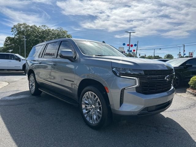 2023 Chevrolet Suburban RST