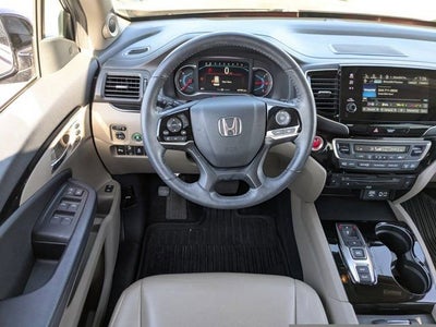 2022 Honda Pilot Touring 7-Passenger