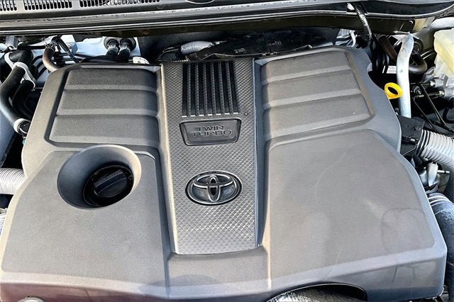 2025 Toyota Tundra 4WD SR