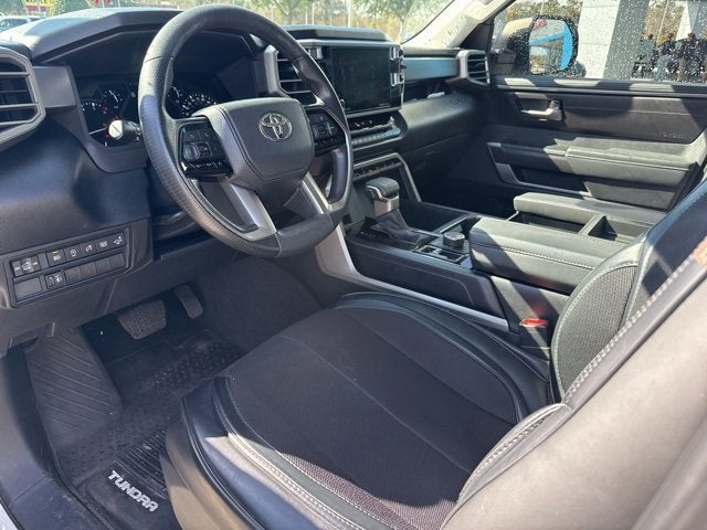 2022 Toyota Tundra 4WD SR5