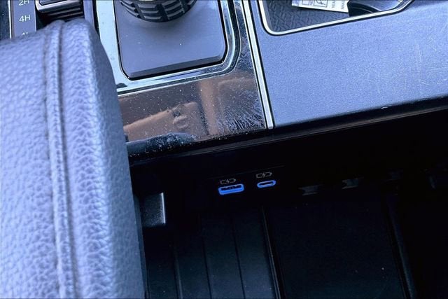 2022 Toyota Tundra 4WD SR5