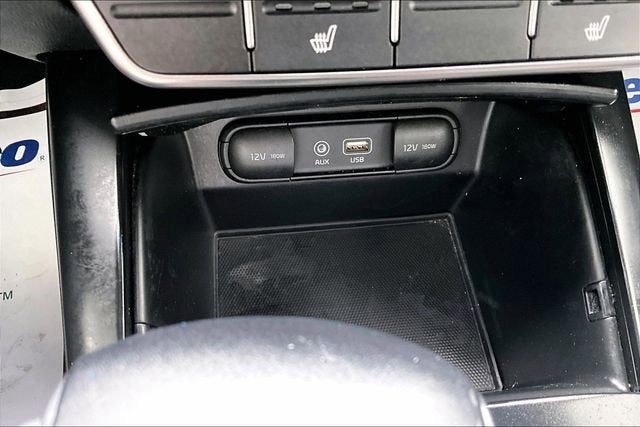 2020 Kia Sorento S V6