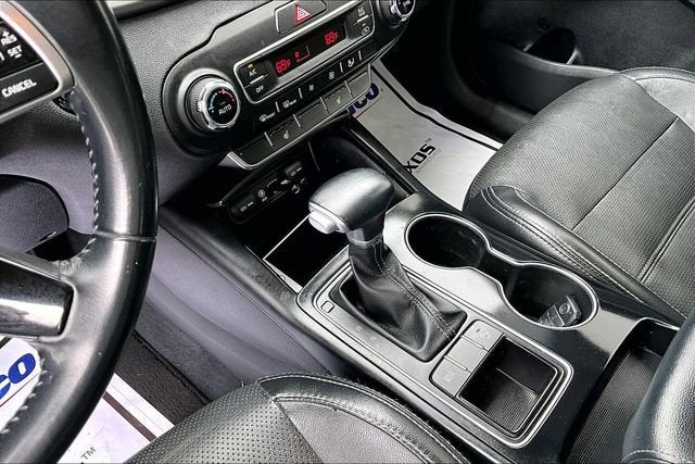 2020 Kia Sorento S V6