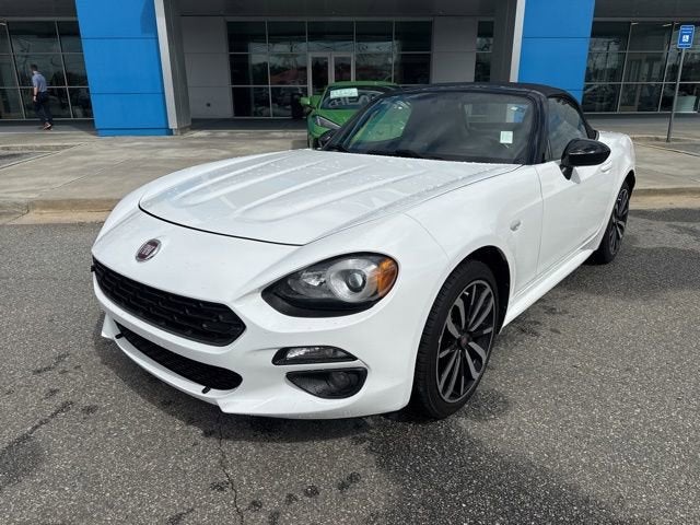 2020 FIAT 124 Spider Urbana Edition