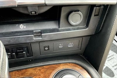 2022 Nissan Armada SL