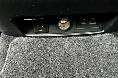 2022 Nissan Armada SL