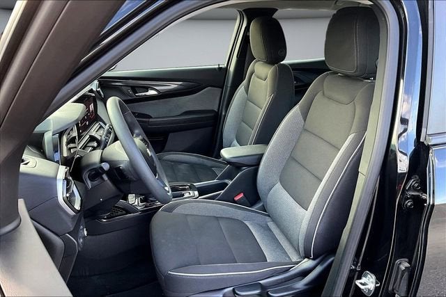 2025 Chevrolet Trailblazer LS