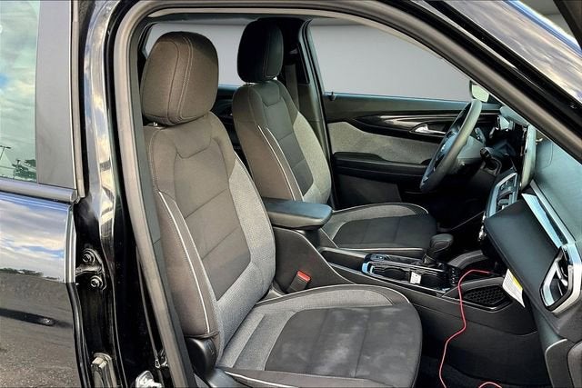 2025 Chevrolet Trailblazer LS