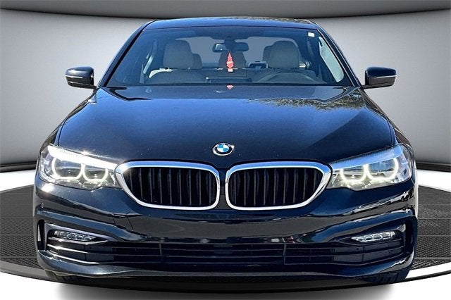 2018 BMW 5 Series 530i