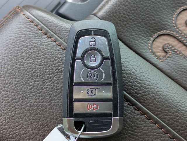 2025 Ford Expedition King Ranch
