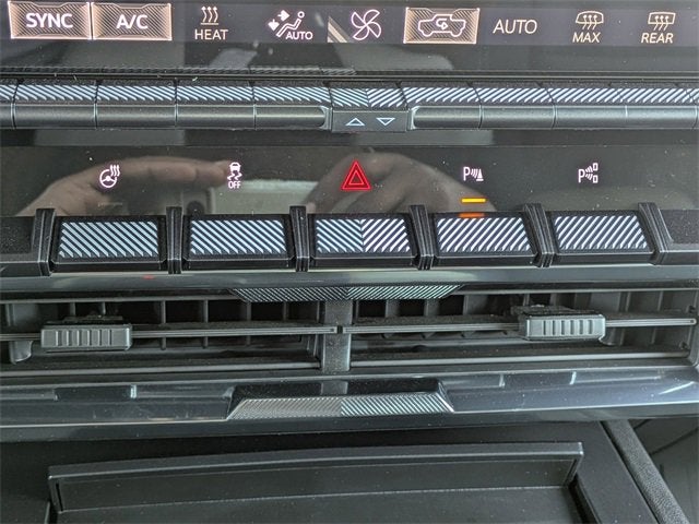 2026 GMC HUMMER EV SUV 2X