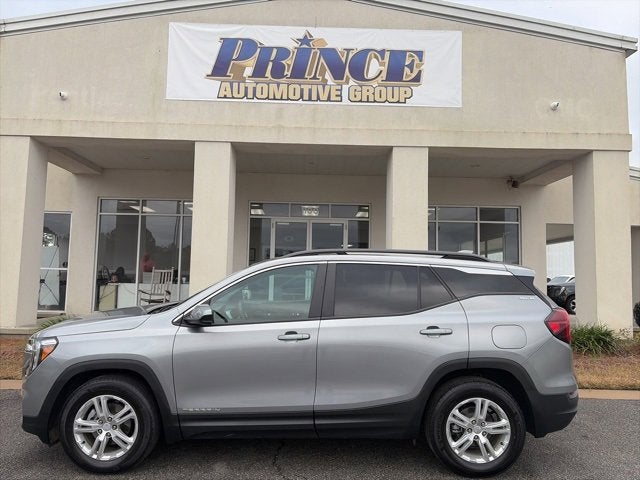 2023 GMC Terrain SLE