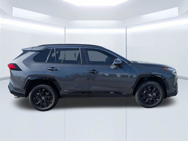 2023 Toyota RAV4 Hybrid SE