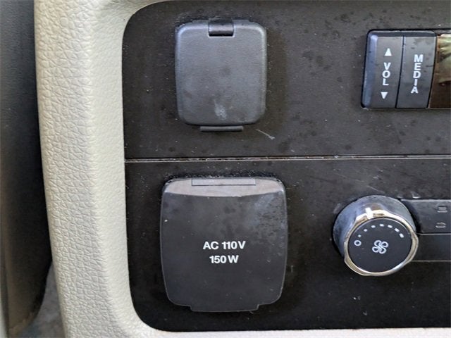 2015 Lincoln Navigator 2WD 4dr