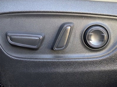 2023 Toyota Highlander Hybrid Bronze Edition