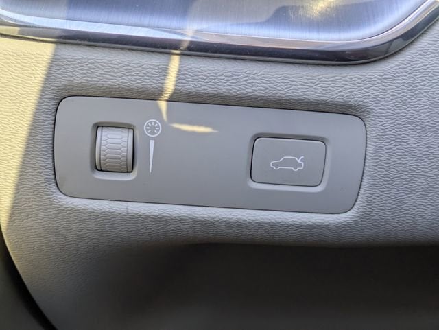 2018 Volvo XC60 Momentum