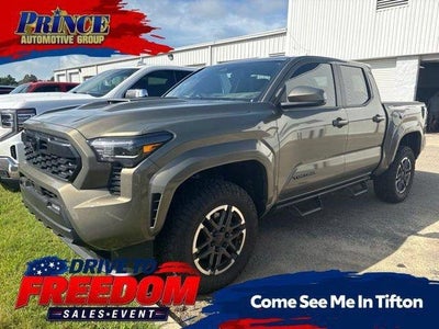 2026 Toyota Tacoma 4WD SR5