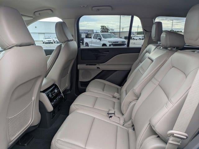 2023 Lincoln Aviator Standard