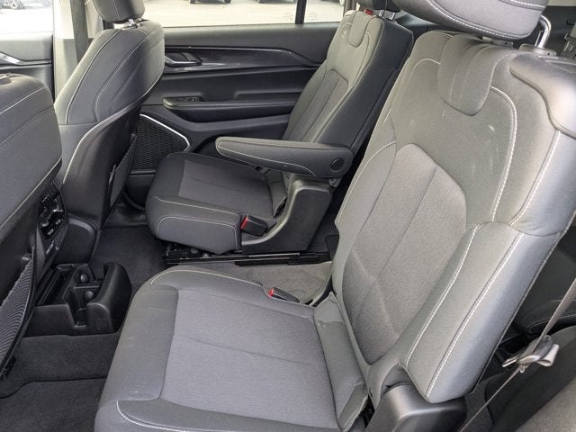 2021 Jeep Grand Cherokee L Laredo