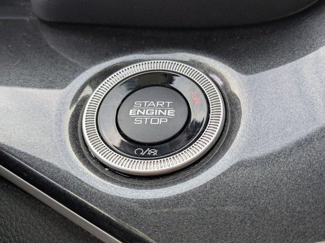 2021 Jeep Grand Cherokee L Laredo