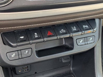 2020 GMC Canyon SLT