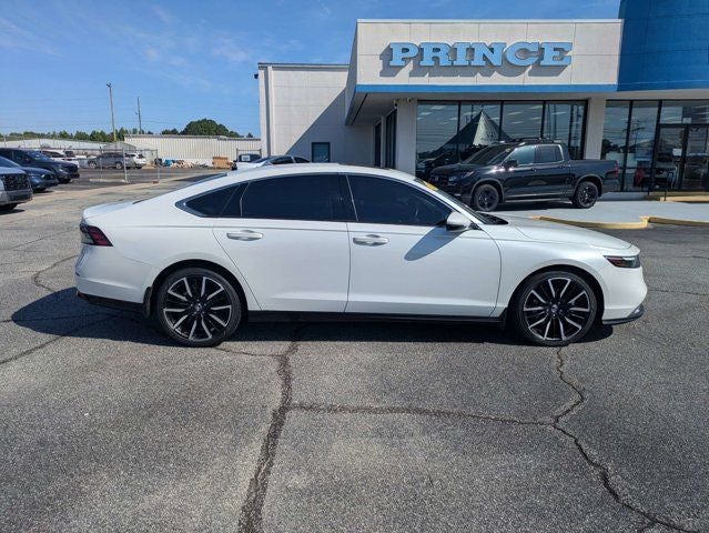 2023 Honda Accord Hybrid Touring