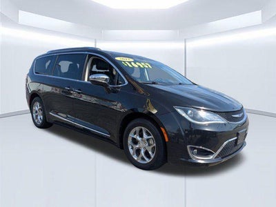 2018 Chrysler Pacifica Limited