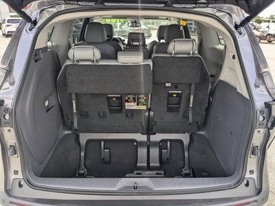 2024 Toyota Sienna XLE 8 Passenger