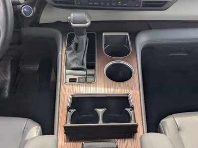 2024 Toyota Sienna XLE 8 Passenger