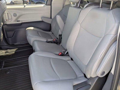 2024 Toyota Sienna XLE 8 Passenger