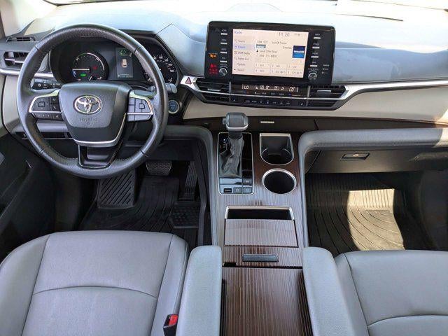 2024 Toyota Sienna XLE 8 Passenger