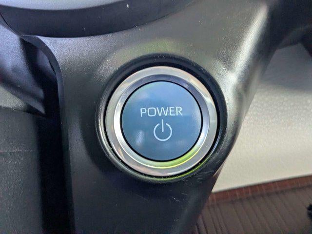 2024 Toyota Sienna XLE 8 Passenger