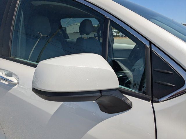 2025 Toyota Sienna XLE 8 Passenger