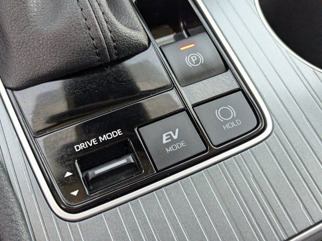 2025 Toyota Sienna XLE 8 Passenger