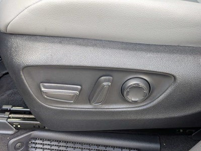 2024 Toyota Sienna XLE 8 Passenger