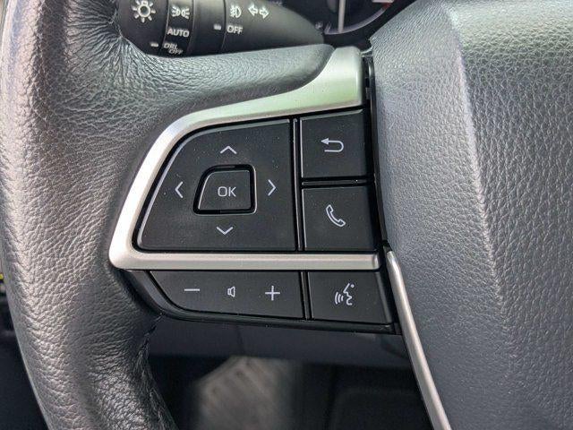2024 Toyota Sienna XLE 8 Passenger