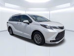 2025 Toyota Sienna XLE 8 Passenger