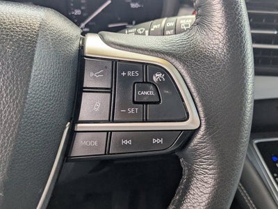 2025 Toyota Sienna XLE 8 Passenger