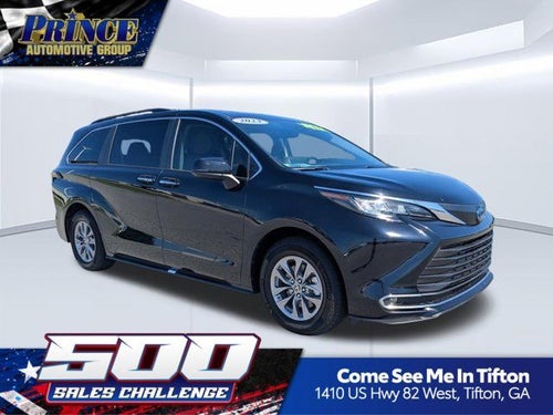 2023 Toyota Sienna XLE 7 Passenger